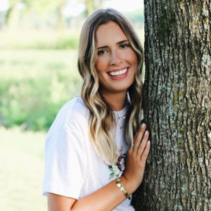 Meet your Posher, Katelyn